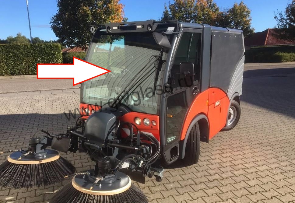 Уборочная машина HAKO Citymaster 2000 - Стекло лобовое (триплекс), размер 1090 мм * 1190 мм