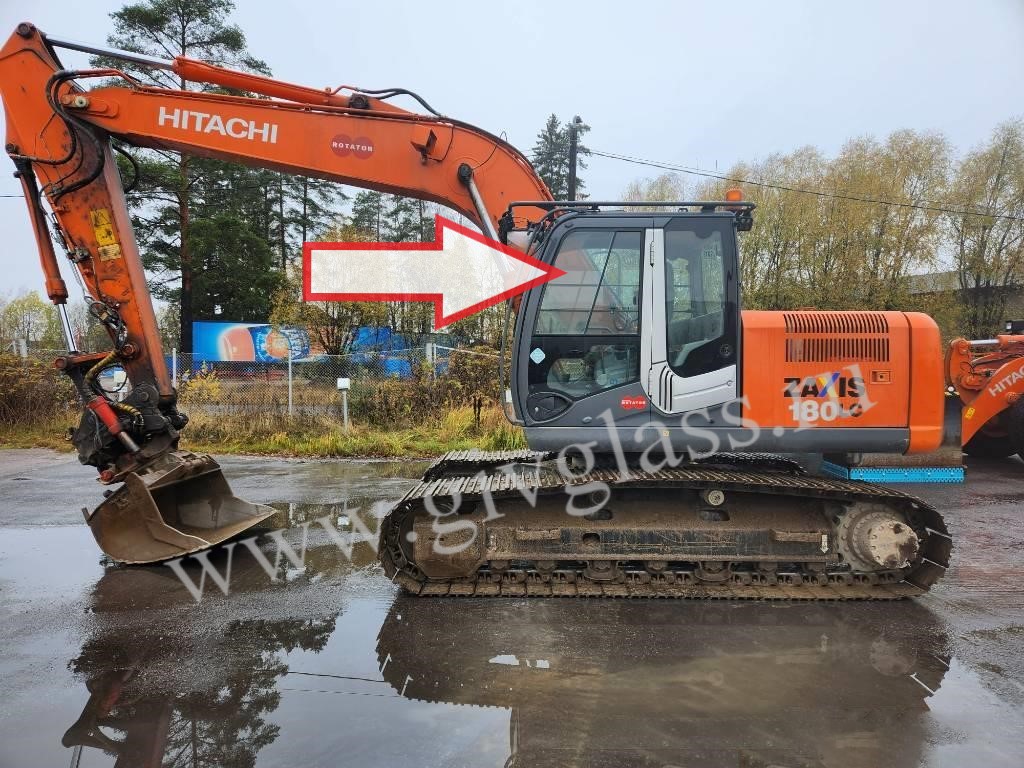 Экскаватор гусеничный (колёсный) Hitachi ZX180/200/210/240/250/270/280/300/330/350/400/470 LC3/ LCN-3 2005 - Стекло дверное левое верхнее (подвижная форточка ближе к лобовому стеклу) (закалённое) 
Номер в каталоге 4651659LHE