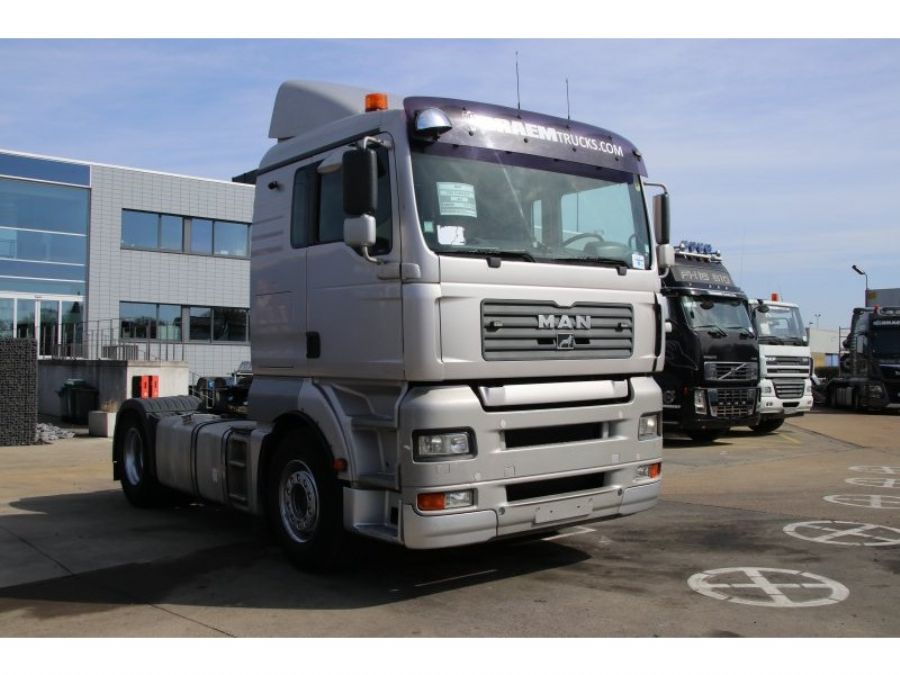 Грузовой автомобиль MAN TGA XL Wide (без полосы/ с полосой) - Стекло лобовое (без полосы/ с полосой),

размер 2251*882, № MANT0010,MANT0011, eurocode 4912ACL, 4912AGNBL