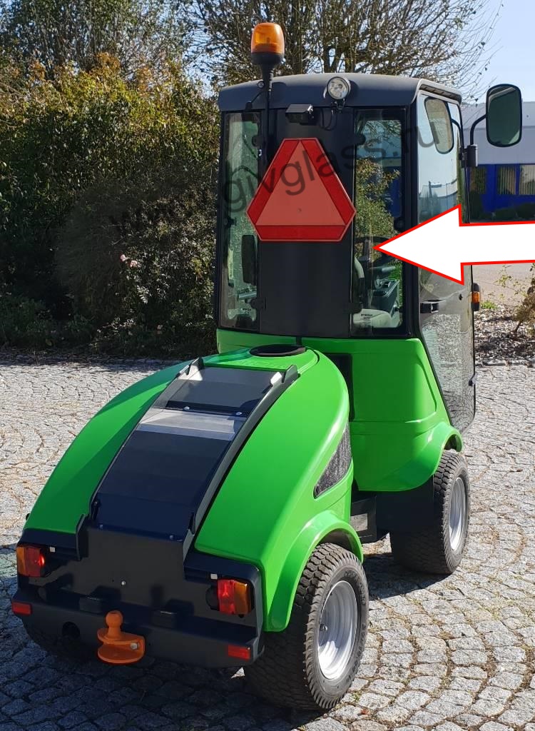 Уборочная машина NILFISK Egholm City Ranger 2200, City Ranger 2250 - Стекло заднее правое  (закаленное)
