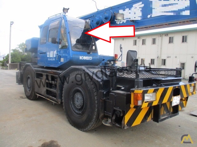 Автокран KOBELKO RK 250-3, 250-5  - Стекло лобовое (триплекс),

размер 1235*820 мм