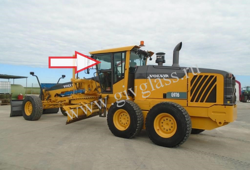 Грейдер Volvo G 976 - Стекло дверное верхнее левое (закалённое)