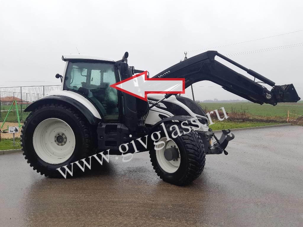 Трактор VALTRA T4 - Стекло кузовное правое 