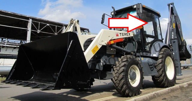 Экскаватор-погрузчик TEREX TLB 815 - Cтекло дверное верхнее левое,

№ 1TJ0203M1