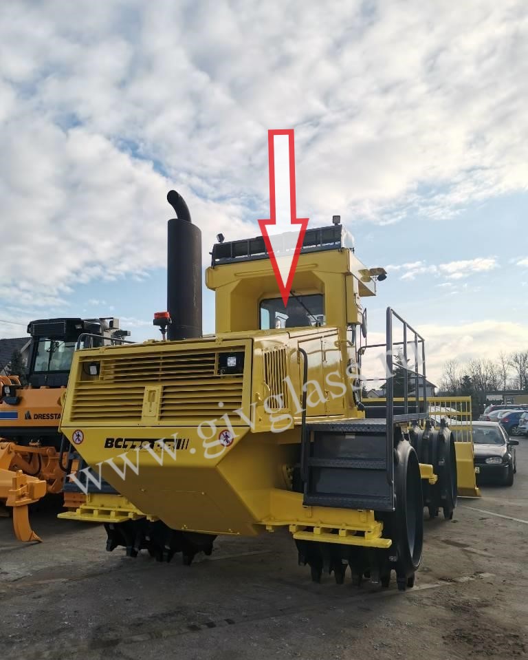 Уплотнитель мусора Bomag DC 722 RB - Стекло заднее (закаленное)