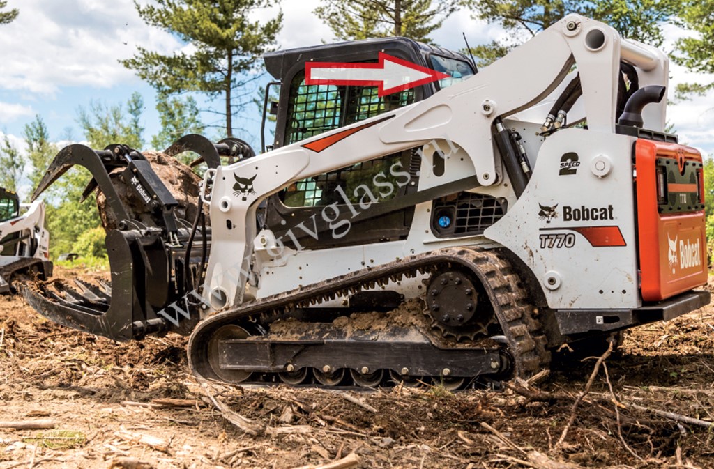 Мини-погрузчик BOBCAT T650/T650H/T770/S510/S530/S550/S570 S590/S630/A770/S630/S650/S750/S770/S850/T550/T590/T630/T750 - Стекло заднее без отверстий (закаленное)