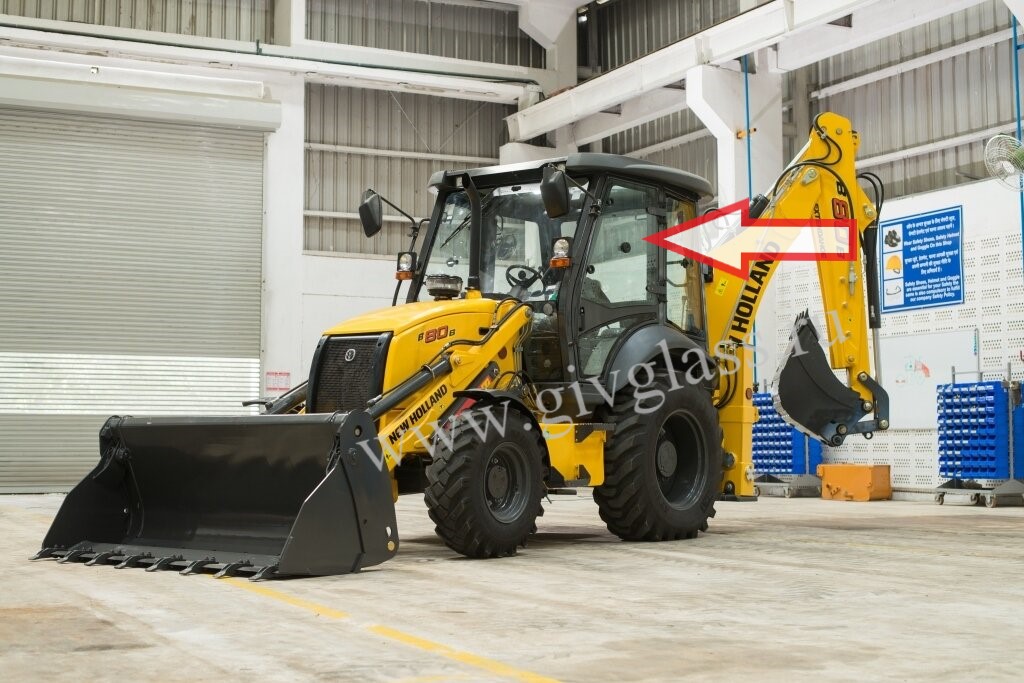 Экскаватор-погрузчик New Holland B80B - Стекло дверное верхнее левое/правое с отверстиями (закалённое) цена за шт.
Номер в каталоге 48154516