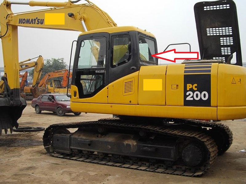 Экскаватор гусеничный Komatsu PC 200-7 | Komatsu PC 220-7 | Komatsu PC 300-7 | Komatsu PC 400-7 | Komatsu PC 750-7 | Komatsu PC 800-7 | ( 7 серия ) - Стекло заднее (закаленное)
