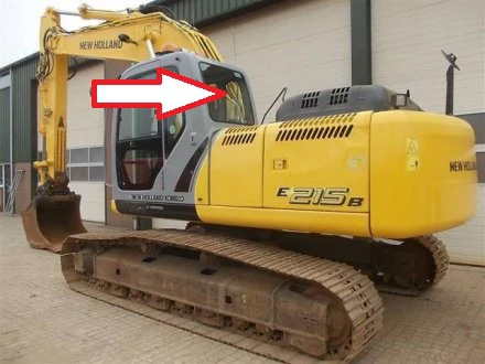 Экскаватор гусеничный New Holland E 215 B - Стекло кузовное заднее (закалённое)