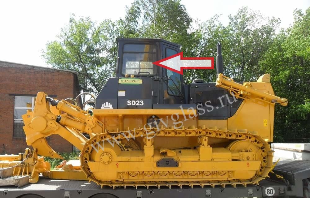 Бульдозер Shantui SD23 - Стекло кузовное левое/правое (подвижная форточка ближе к лобовому) (закаленное) цена за шт.