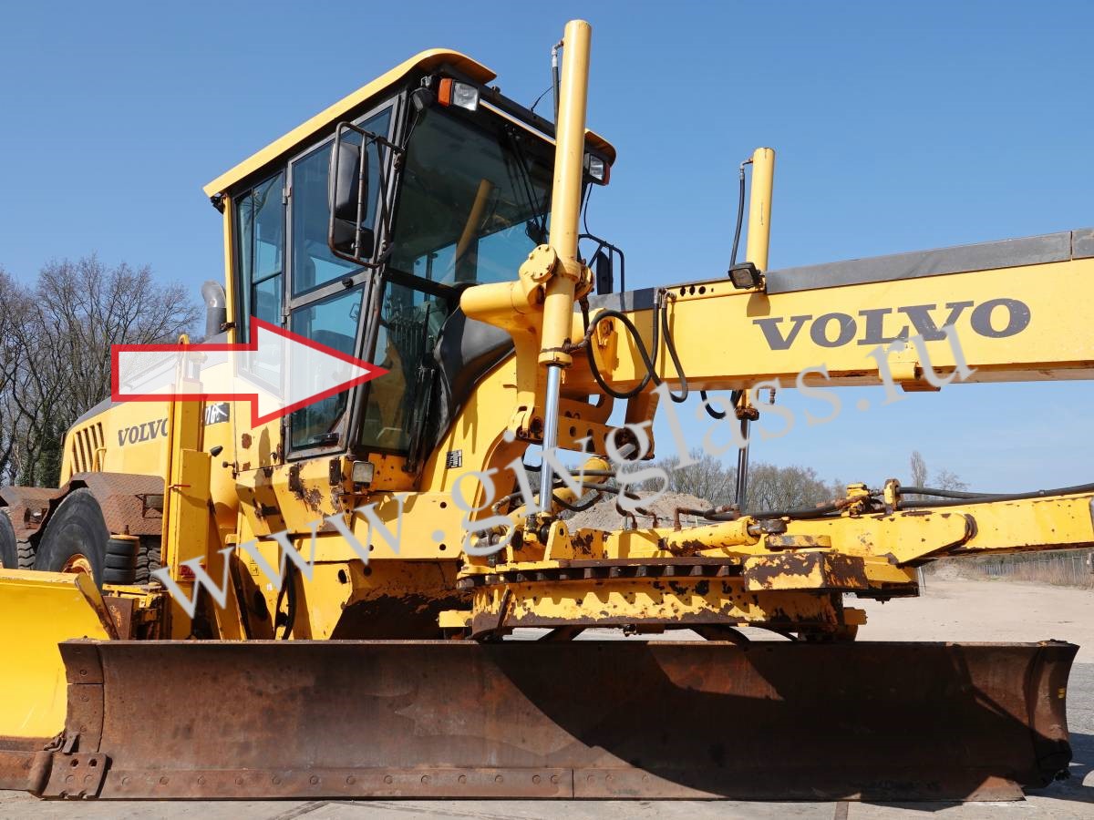 Грейдер Volvo G 976 - Стекло лобовое нижнее правое (закалённое)