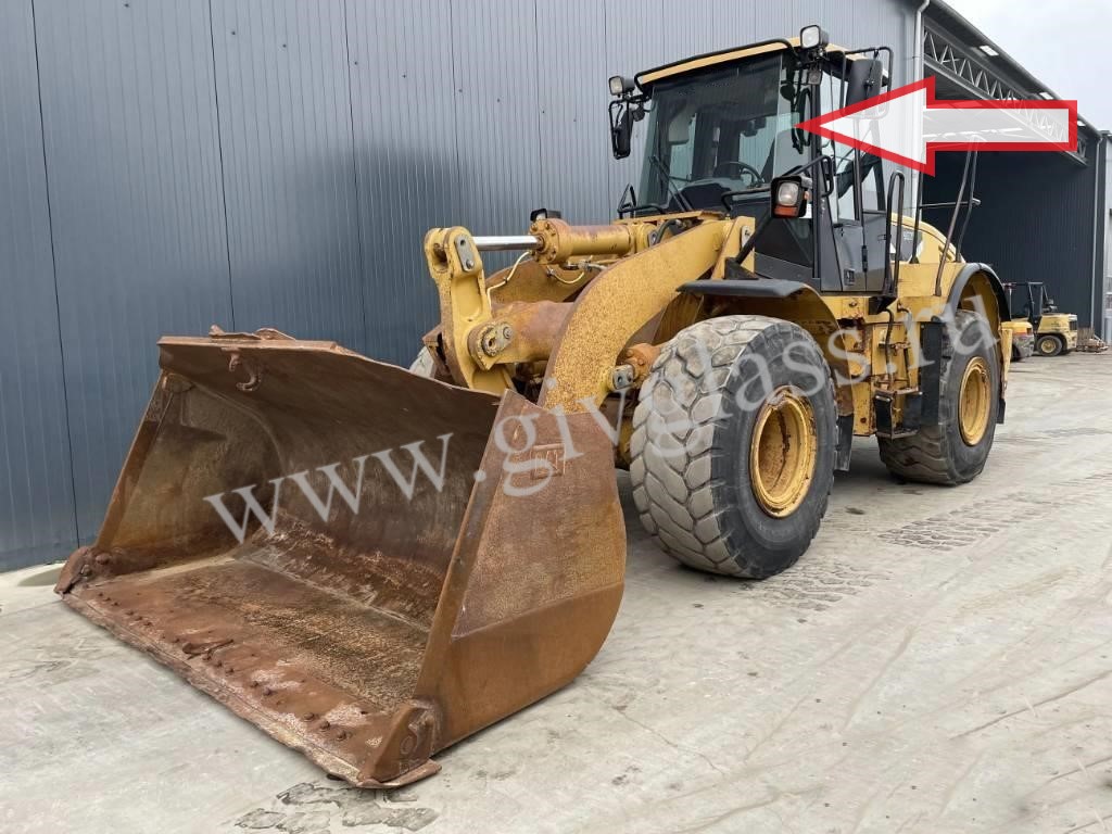 Фронтальный погрузчик Caterpillar 950/962/963/966/972 - Стекло лобовое левое (закаленное)