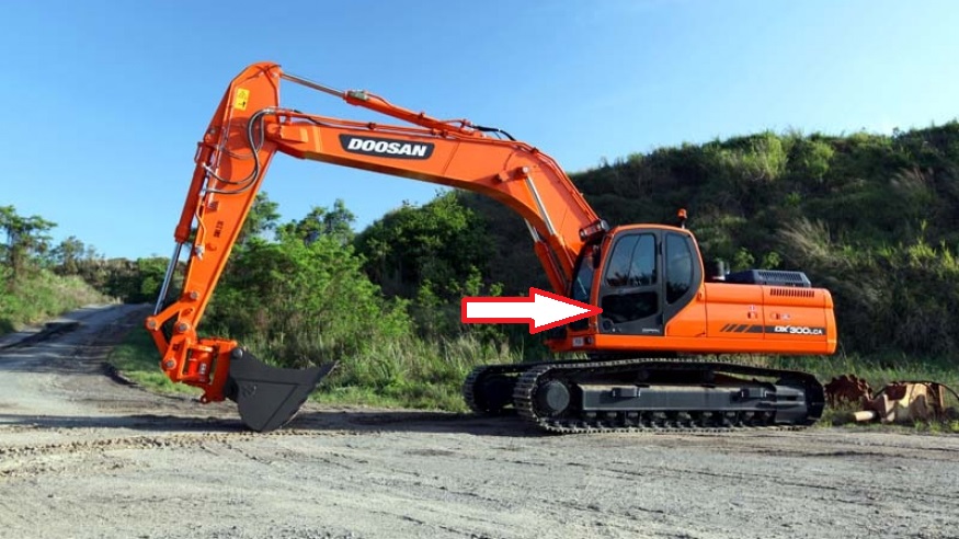 Стекло дверное нижнее для экскаватора DOOSAN DX 140 LC |DOOSAN DX 180 LC|DOOSANDX 225 LCA|DOOSANDX 225 NLCA|DOOSAN DX260 LCA|DOOSAN DX 300 LCA|DOOSAN DX 300 LCA SLR|DOOSAN DX 340 LCA|DOOSANDX 420 LC|DOOSAN DX 420 LCA|DOOSAN DX 480 LC|DOOSAN DX 520 LC|DOOSAN DX 140 W|DOOSAN DX 160 W|DOOSAN DX 190 W|DOOSAN DX 210 W| - Стекло дверное нижнее (закаленное) 
