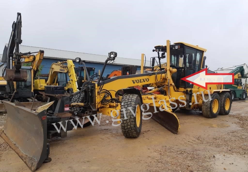 Грейдер Volvo G 976 - Стекло лобовое нижнее левое (закалённое)