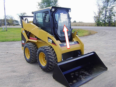 Мини-погрузчик Caterpillar 216B/226B/232B/236B Series 2 - Стекло лобовое среднее с шелкографией (закаленное) 