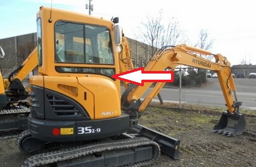 Стекло для мини экскаватора HYUNDAI R35Z-9 | HYUNDAI R27Z-9 - Стекло кузовное правое  (закаленное)