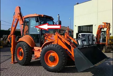 Экскаватор-погрузчик Fiat Hitachi FB 100-2/200-2  - Стекло дверное верхнее правое с отверстиями (закалённое) 