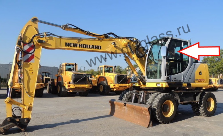 Экскаватор New Holland MH City - Cтекло дверное верхнее задняя часть