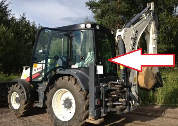Экскаватор-погрузчик Terex 840/TLB 840 890/TLB 890 - Стекло заднее (закалённое).
Номер в каталоге TEREX T100039