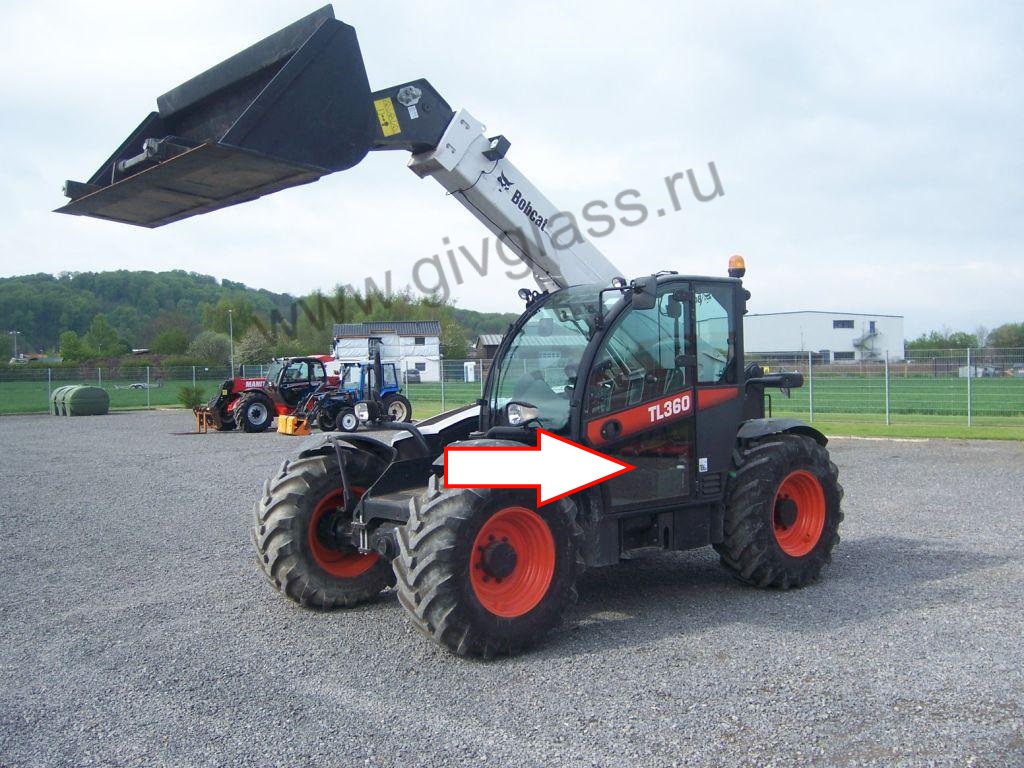 Телескопический погрузчик BOBCAT TL360, TL470 - Стекло дверное нижнее (закалённое)