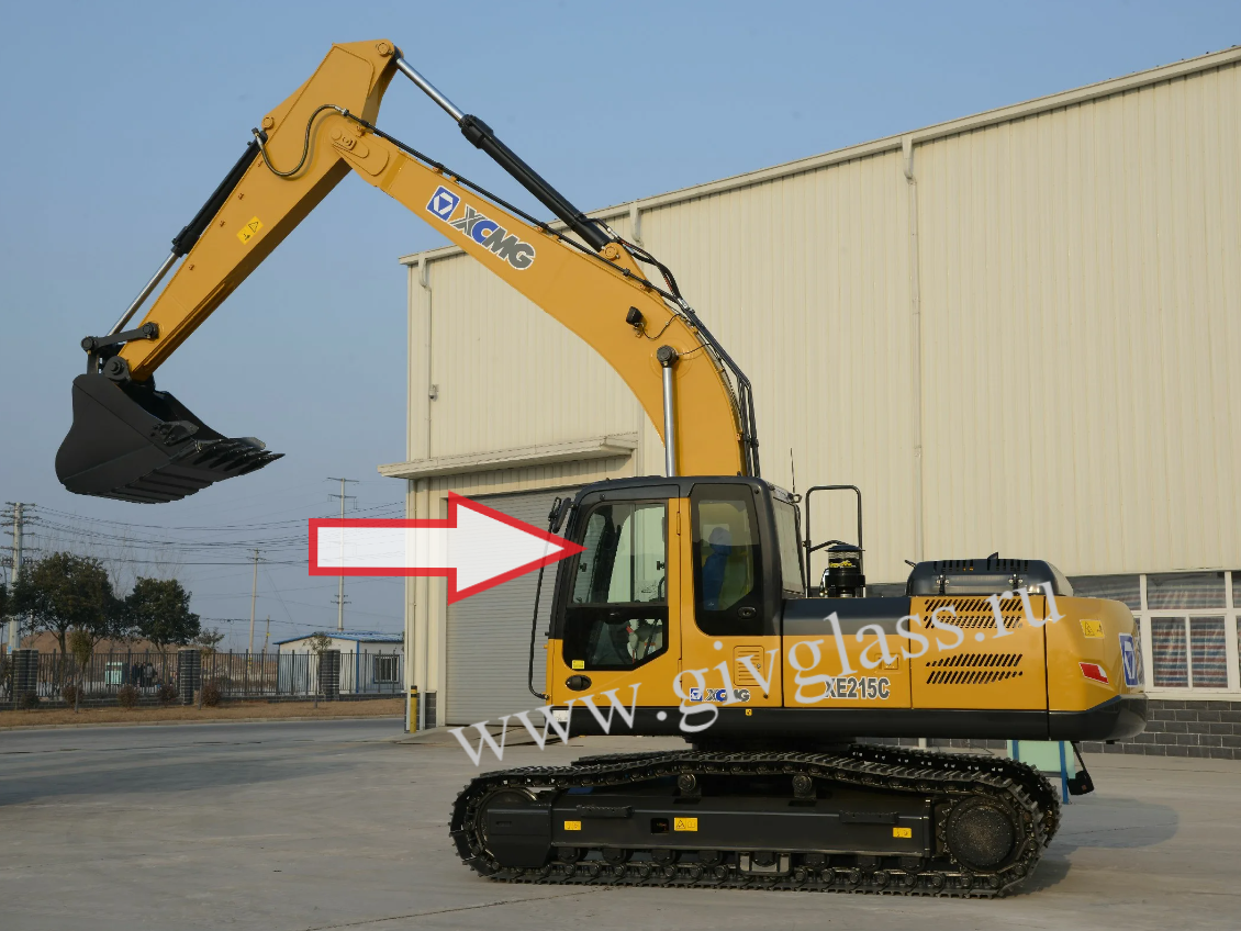 Гусеничный экскаватор XCMG XE210WB  - Стекло дверное левое верхнее (форточка ближе к лобовому стеклу) (закаленное)