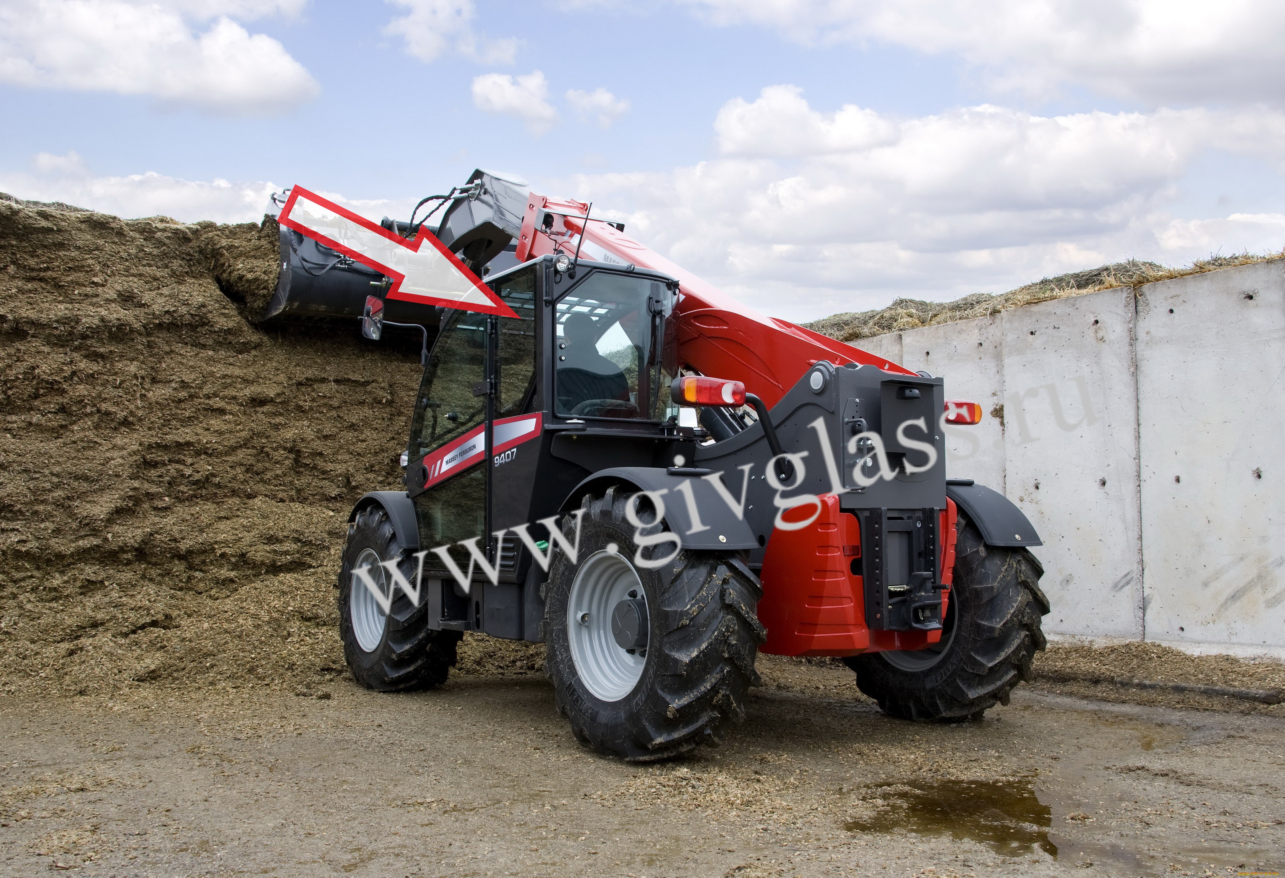 Телескопический погрузчик Massey Ferguson 9407 - Стекло кузовное заднее левое (закаленное)