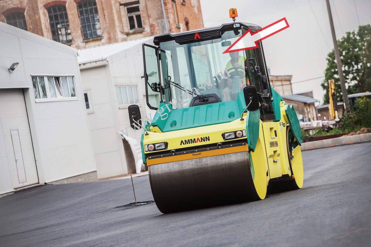Каток Ammann ARX 90 - Стекло лобовое центральное (закаленное)