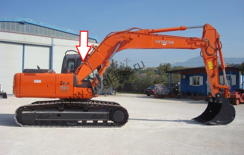 Экскаватор колёсный Hitachi ZAXIS ZX130/140/160/180/225/W 2003 - Стекло кузовное правое возле стрелы (большое) (закаленное) 