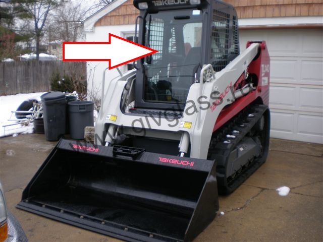 Мини-погрузчик TAKEUCHI TL 130, TL 140, TL 150  - Стекло лобовое дверное (закаленное), размер 1150 мм * 830 мм