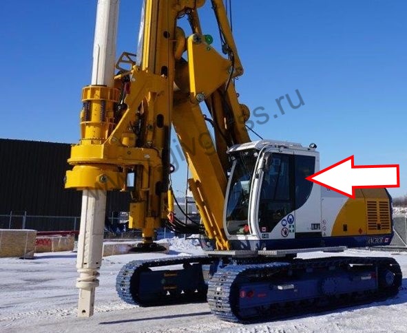 Буровая установка BAUER BG-15, BG-20, BG-24, BG-30, ВG-36 - Стекло кузовное заднее левое


​
