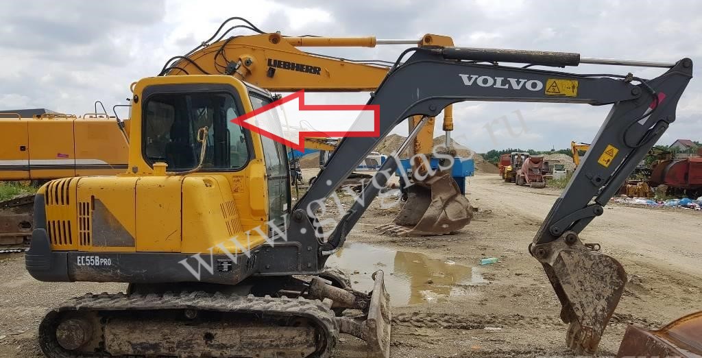 Мини-экскаватор Volvo EC 55 B PRO - Стекло кузовное правое (форточка ближе к лобовому стеклу) (закаленное) 
Номер в каталоге 1166-01490