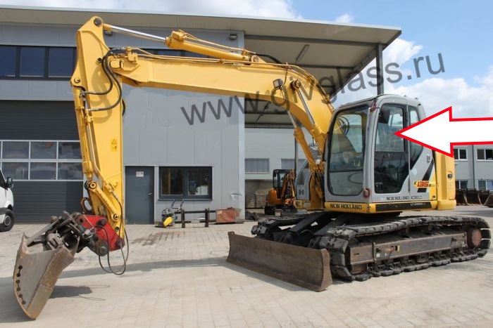 Экскаватор гусеничный New Holland E 135 B SR - Стекло дверное верхнее подвижная форточка ближе к заднему стеклу (закаленное) 