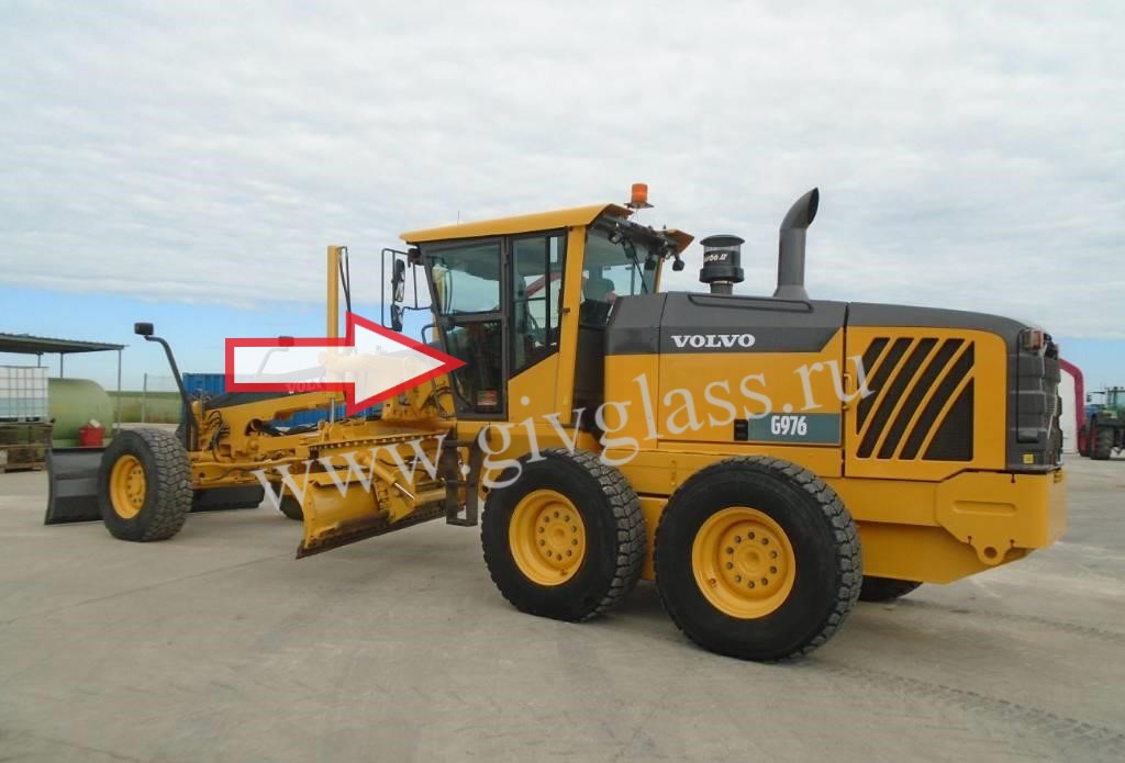 Грейдер Volvo G 976 - Стекло дверное нижнее левое (закалённое)