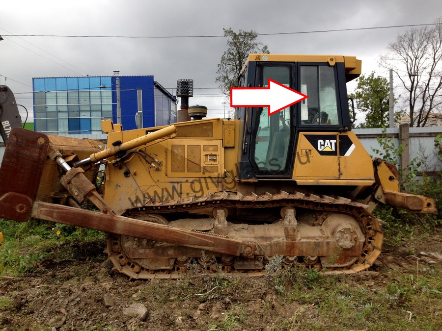 Бульдозер Caterpillar D6G2XL - Стекло кузовное заднее левое подвижная форточка (закаленное)

​