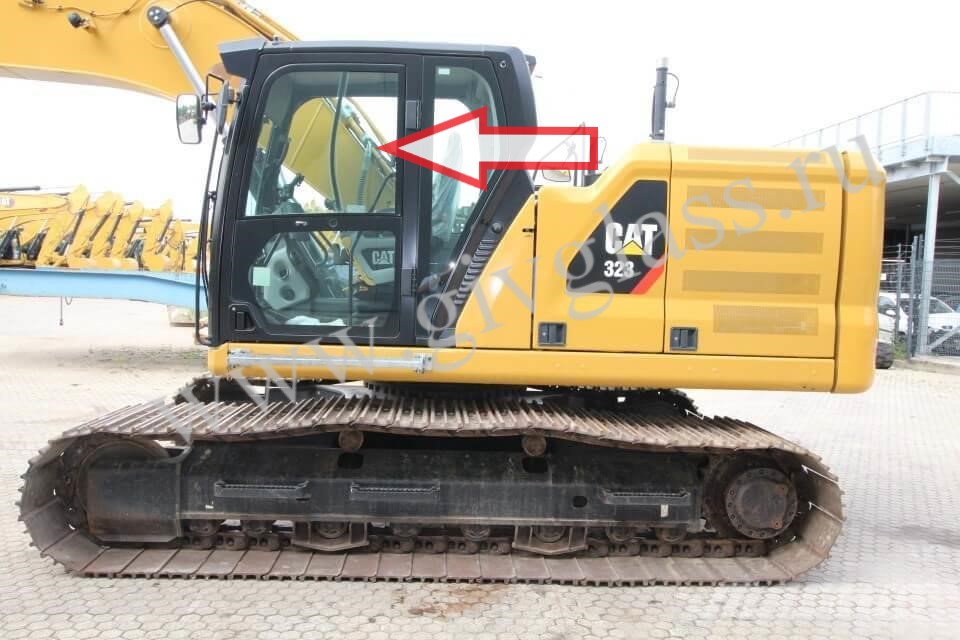 Экскаватор гусеничный Caterpillar 323 2018 года - Стекло дверное левое верхнее в рамку, ближе к заднему стеклу (закаленное)
Номер в каталоге 538-2252