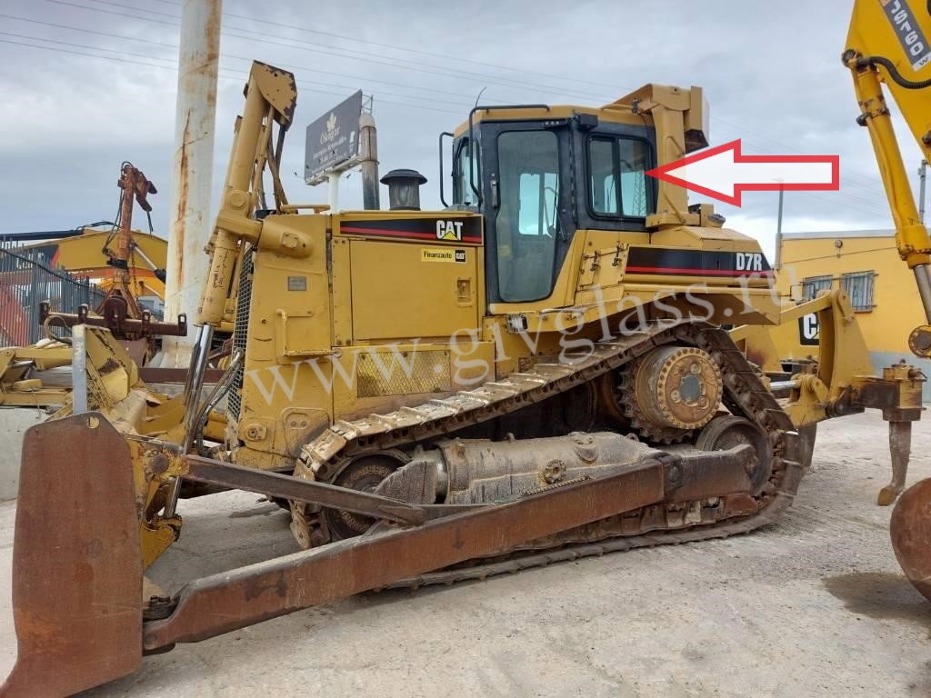 Бульдозер Caterpillar D7R - Стекло кузовное левое неподвижная форточка в резинку (закаленное)